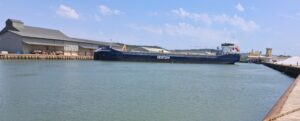 Le Vertom Willemijn : un navire de plus de 118 m de long
