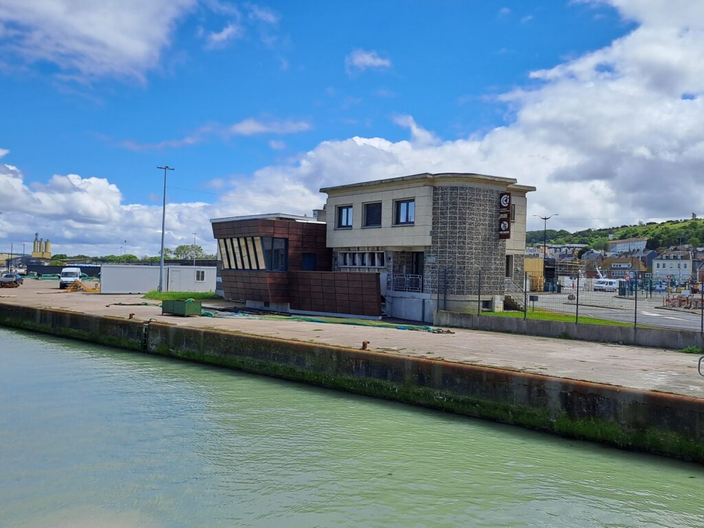 Le Port Center